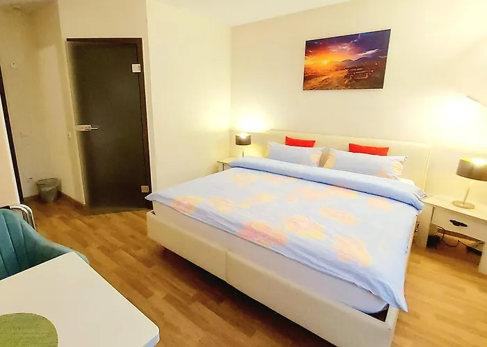 Homestay Gaestehaus Roehm Ilbesheim bei Landau in der Pfalz